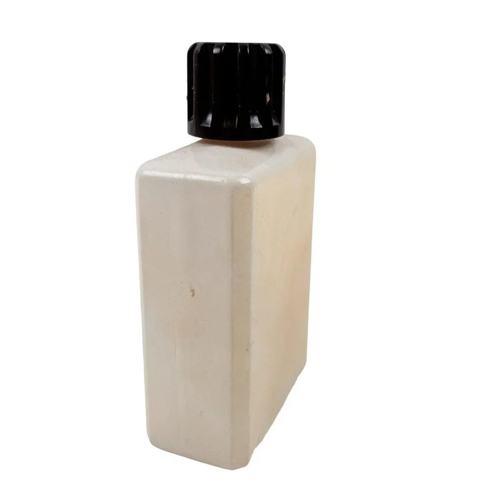 Vintage Sportsman Talc 2.5 Oz Health Beauty Glass Bottle